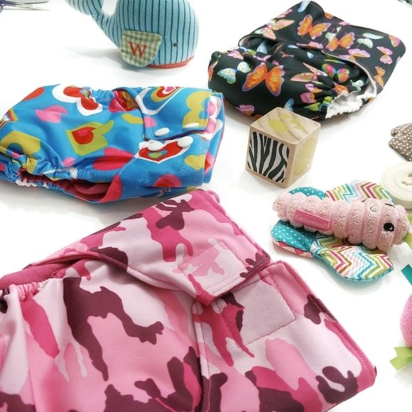 Bundle Of 3 Diaper Covers And 3 Inserts - Picture 2 of 15